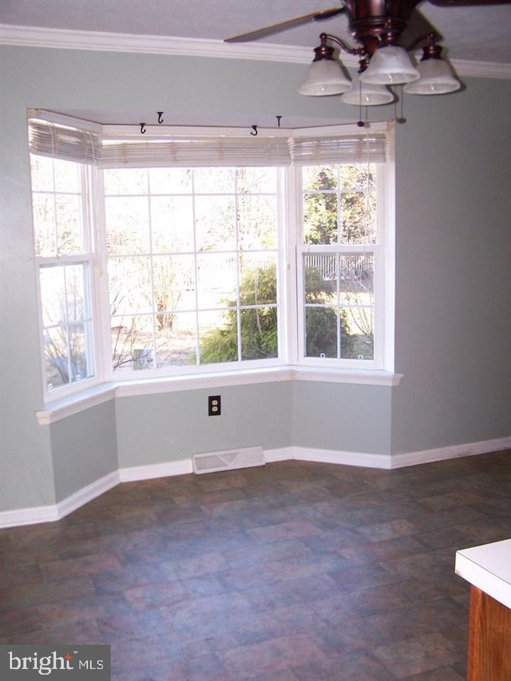 3025 Raintree Road York, PA 17404 - Photo 10 of 18 Gallery Image 10