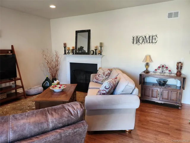 $529,000 | 176 North River Drive, Beacon, NY 12508