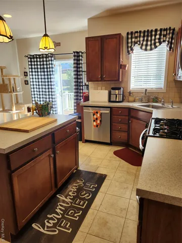 $529,000 | 176 North River Drive, Beacon, NY 12508