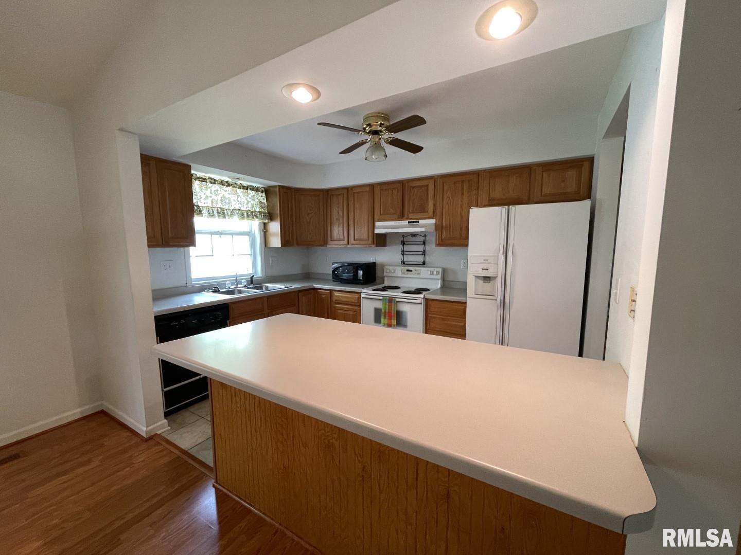 208 Brady Mill Road Anna, IL 62906 - Photo 7 of 34 Gallery Image 7