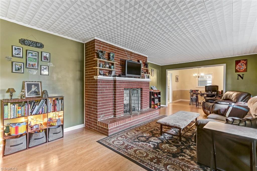 208 McCoy Road Reidsville, NC 27320 - Photo 4 of 25 Gallery Image 4