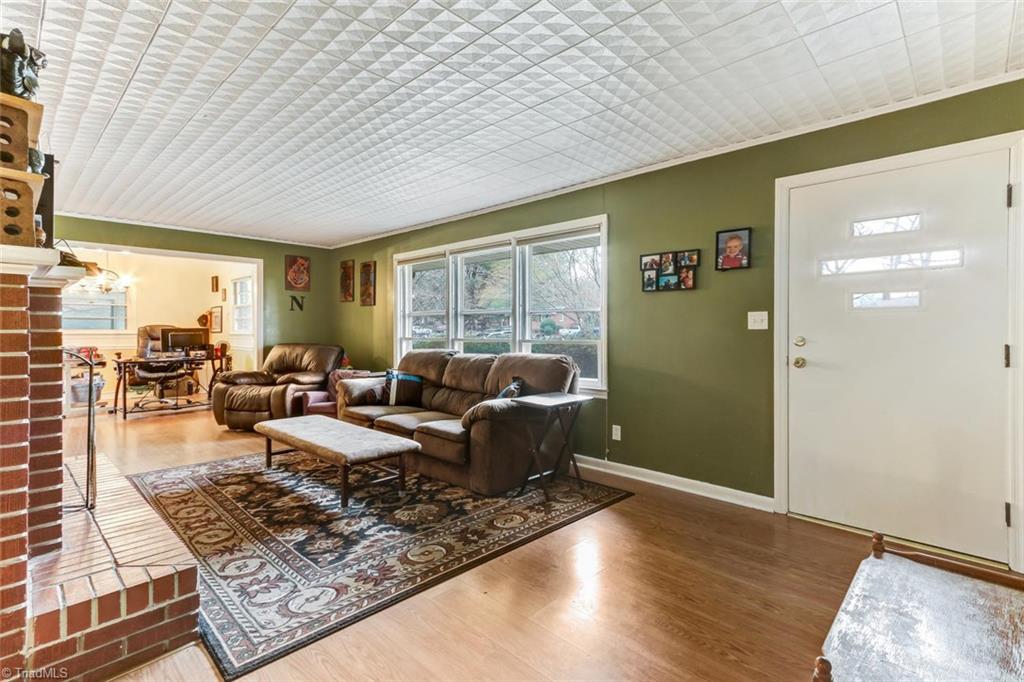 208 McCoy Road Reidsville, NC 27320 - Photo 5 of 25 Gallery Image 5