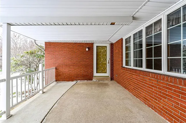 $230,000 | 129 Byerly Drive, Jeannette, PA 15644