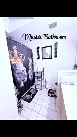 a upper view of a kitchen