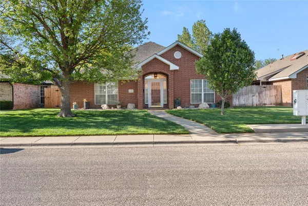 $279,900 | 6409 Academy Drive, Amarillo, TX 79119