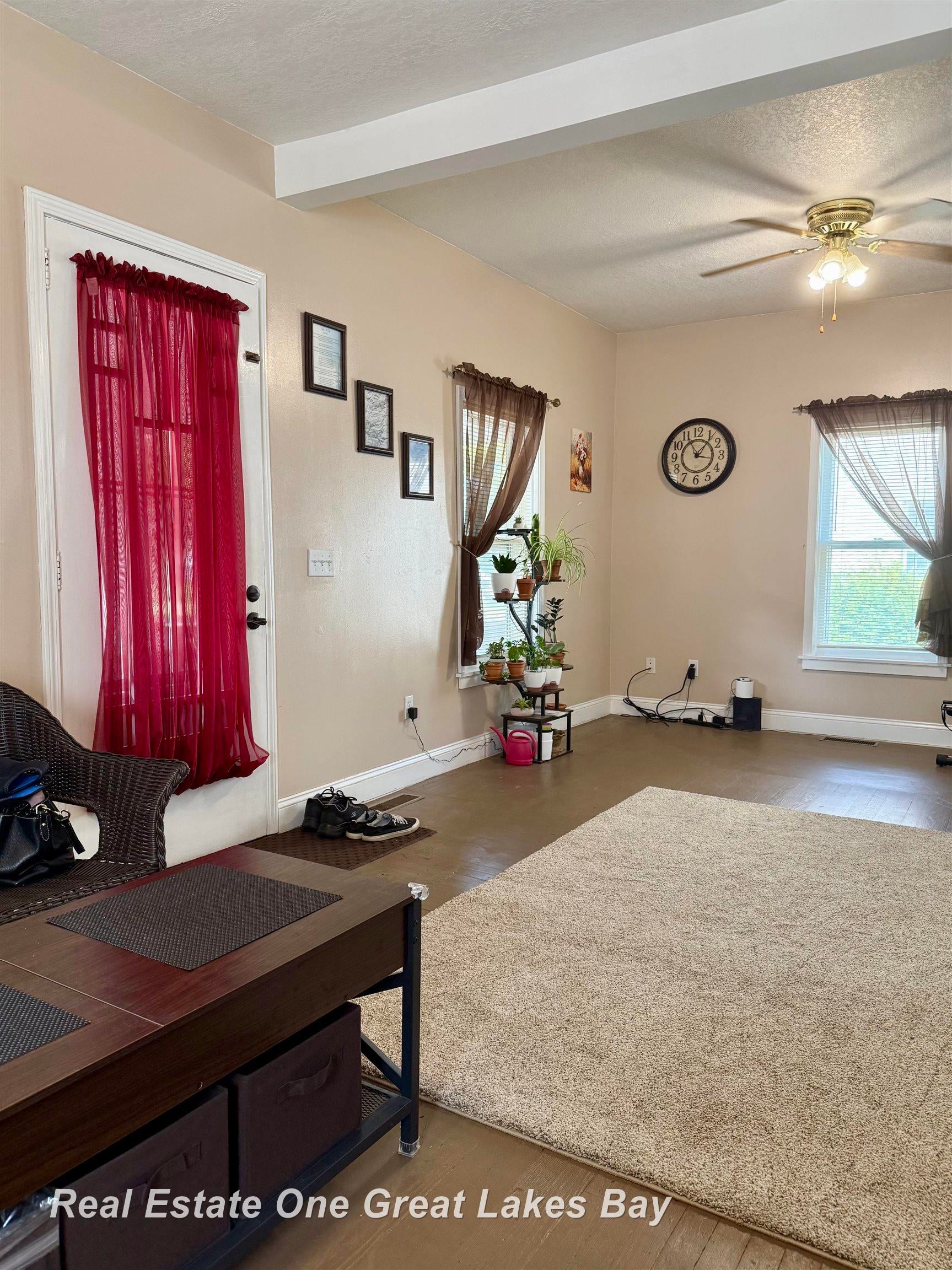 2127 3rd Street Bay City, MI 48708 - Photo 5 of 29 Gallery Image 5