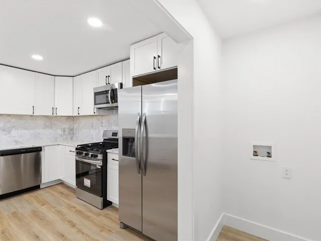 $330,000 | 2726 Ridgewood Street, Irving, TX 75062