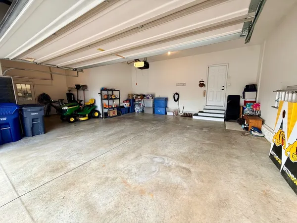 $640,000 | 5280 Kristi Lane, Bettendorf, IA 52722