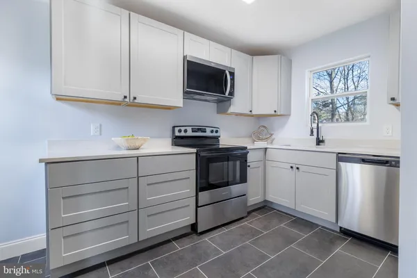 $850,000 | 3010 Rogers Drive, Falls Church, VA 22042