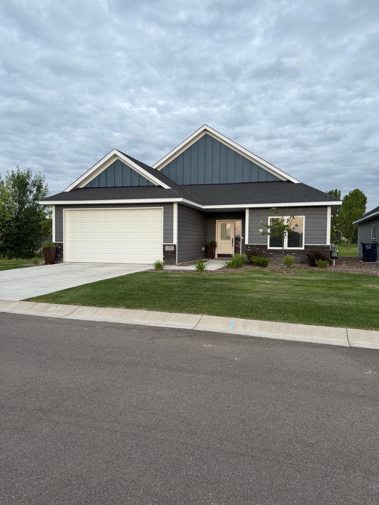 12765 292nd Street Lindstrom, MN 55045 - Photo 1 of 30