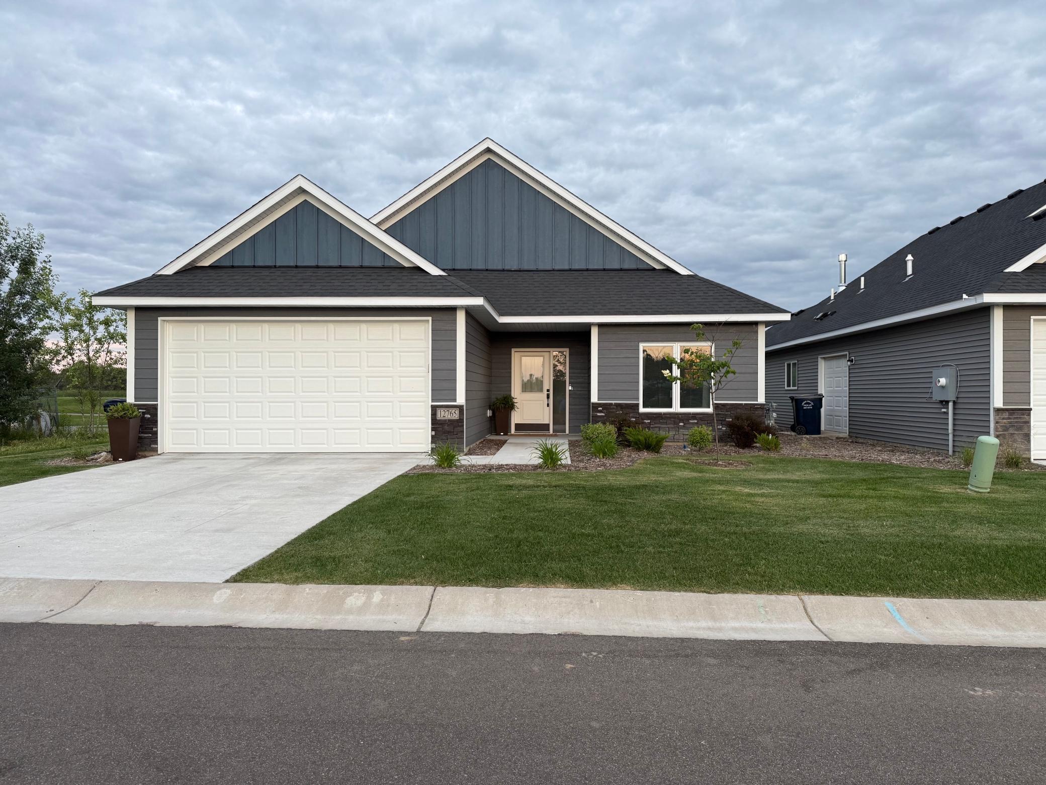 12765 292nd Street Lindstrom, MN 55045 - Photo 2 of 30