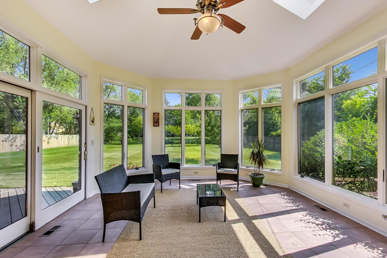 511 West Daniels Road Palatine, IL 60067 - Photo 12 of 42
