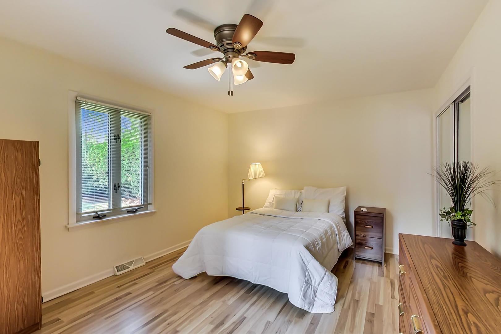 511 West Daniels Road Palatine, IL 60067 - Photo 22 of 42