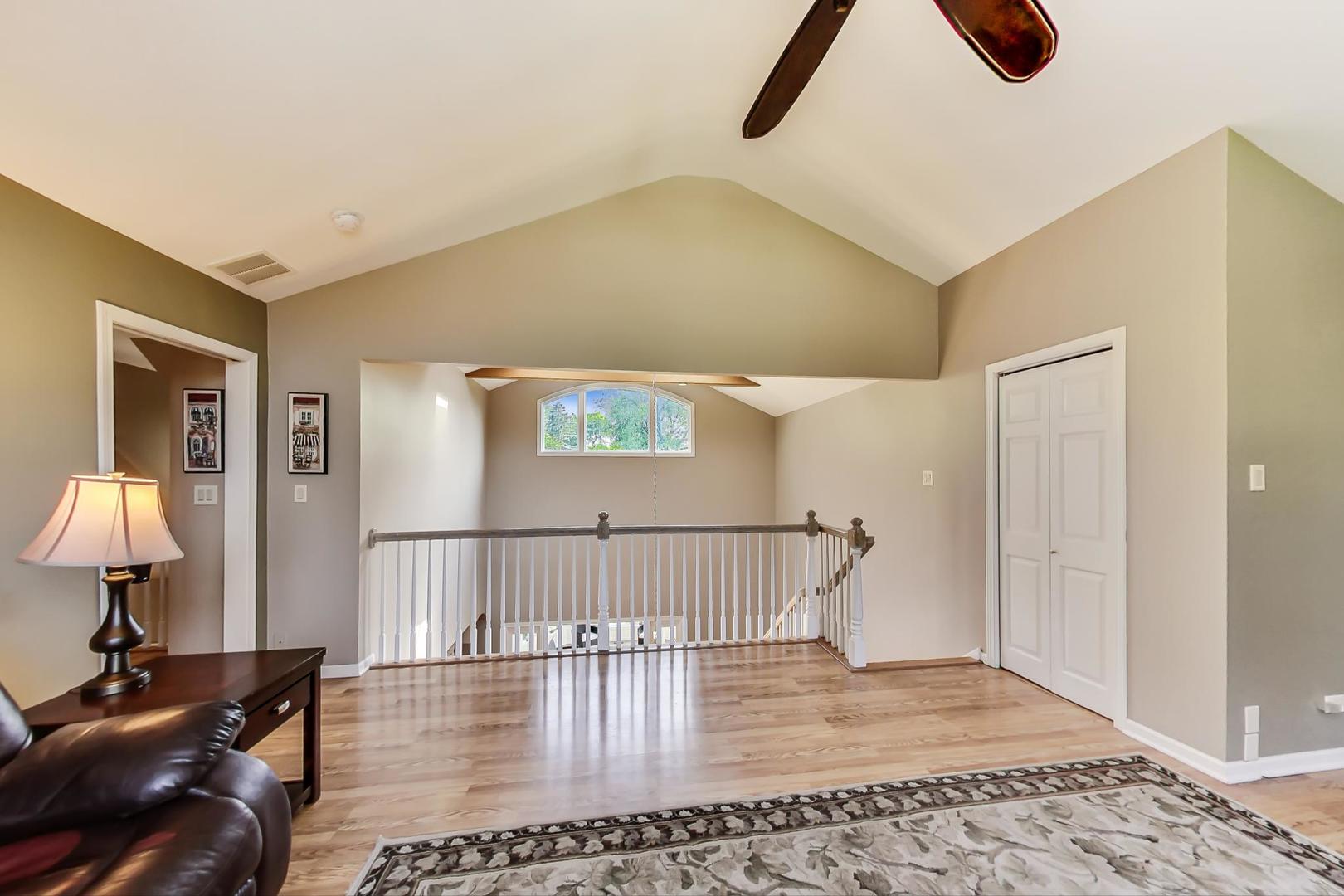 511 West Daniels Road Palatine, IL 60067 - Photo 26 of 42