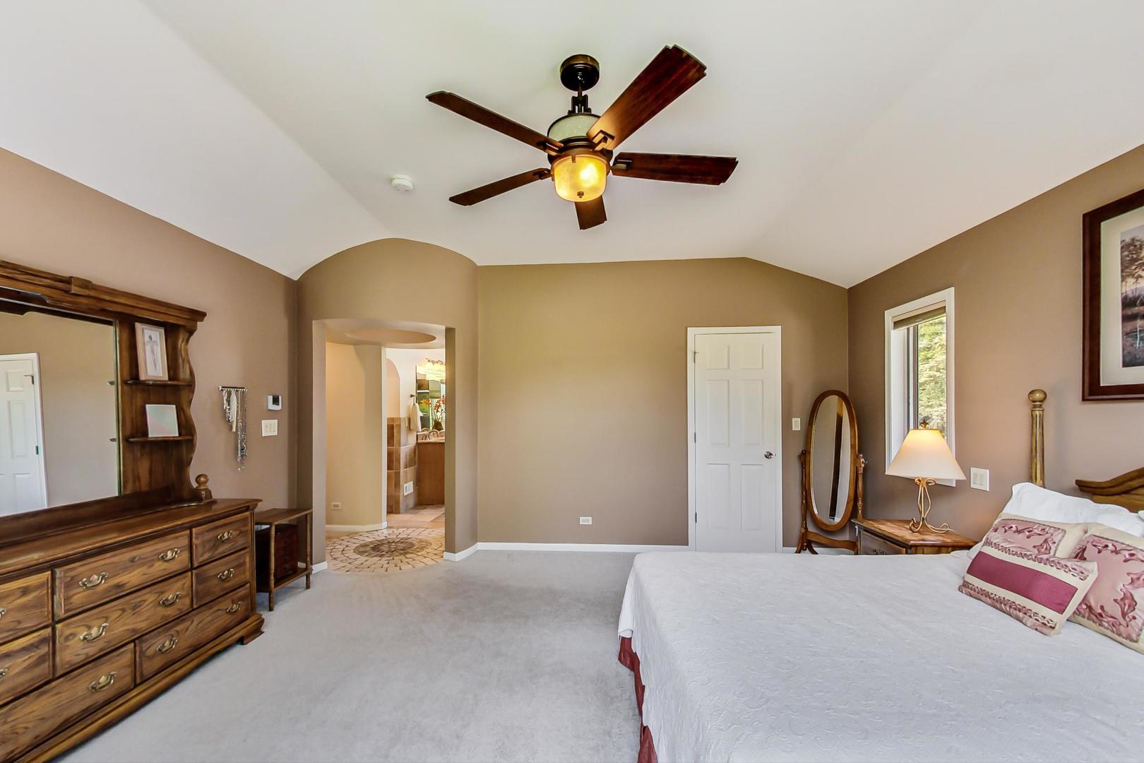 511 West Daniels Road Palatine, IL 60067 - Photo 29 of 42
