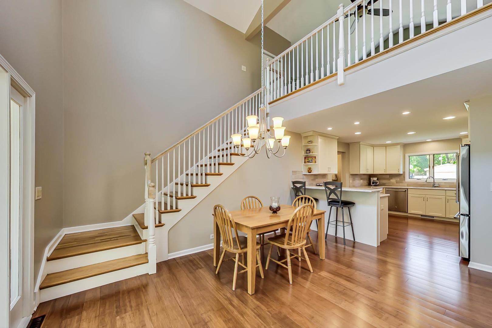511 West Daniels Road Palatine, IL 60067 - Photo 10 of 42