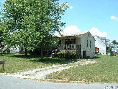 8400 Middle Road Richmond, VA 23235 - Photo 1 of 1 Exterior Front - Home Front