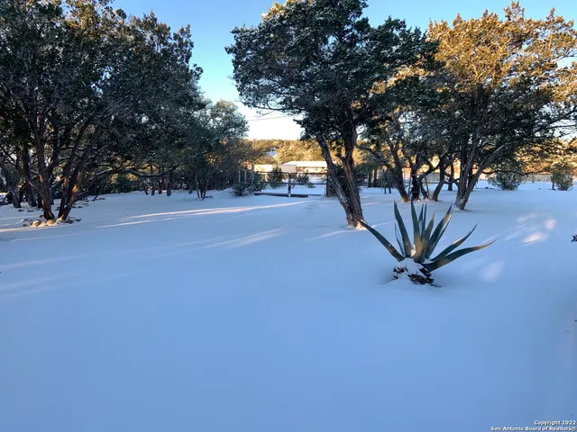 $719,000 | 208 Scenic Mountain Drive, Lakehills, TX 78063