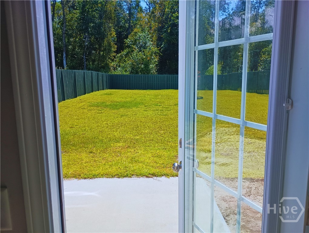 110 Brightleaf Circle Hinesville, GA 31313 - Photo 29 of 34