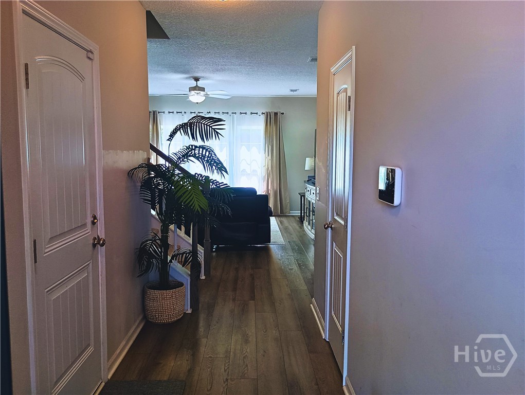 110 Brightleaf Circle Hinesville, GA 31313 - Photo 6 of 34