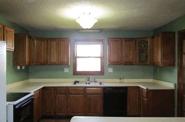 8617 Highway 28 Ridgeville, IN 47380 - Photo 3 of 30