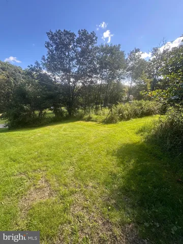 a view of an ocean view