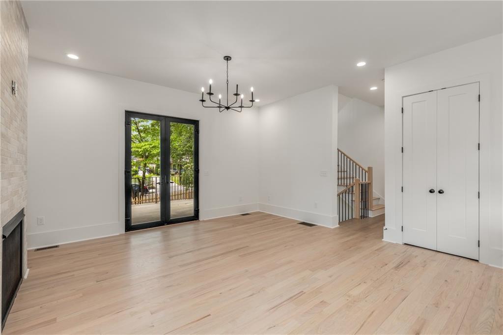 628 Robinson Avenue Southeast, Unit B Atlanta, GA 30312 - Photo 15 of 77 a view of an empty room with a window