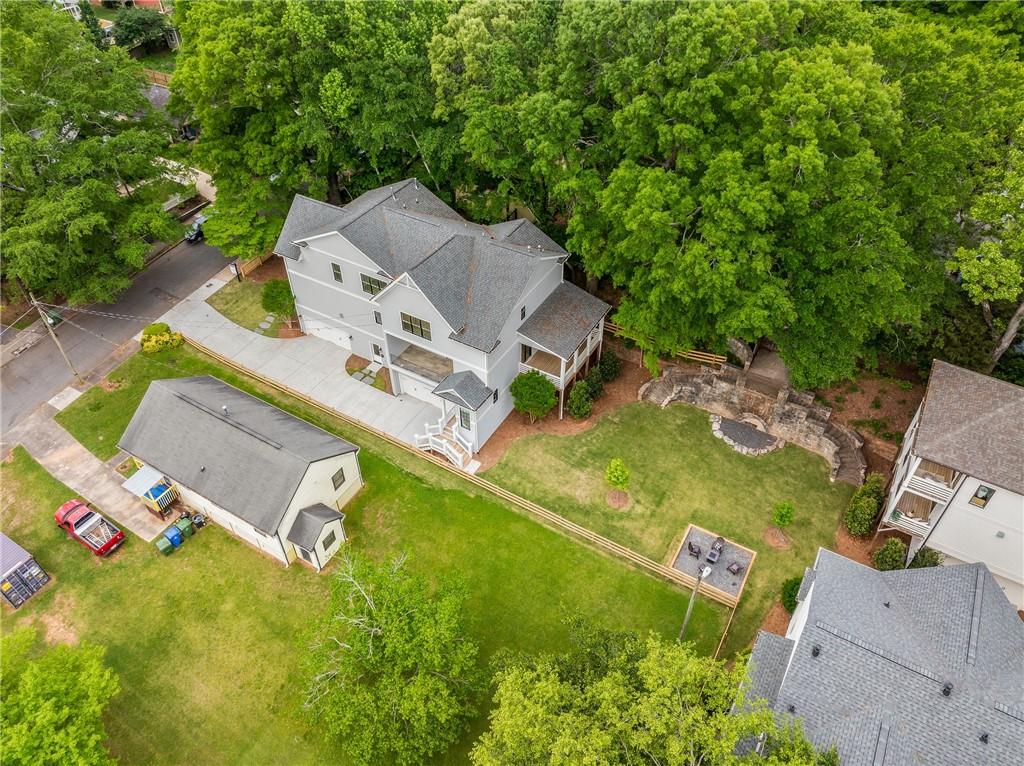 628 Robinson Avenue Southeast, Unit B Atlanta, GA 30312 - Photo 64 of 77 an aerial view of a house with a garden