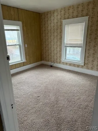 $1,350 | 109 Spring Avenue, Watertown, NY 13601
