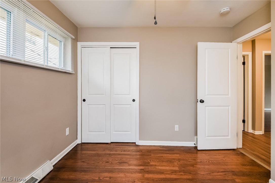 15114 Triskett Road Cleveland, OH 44111 - Photo 12 of 39