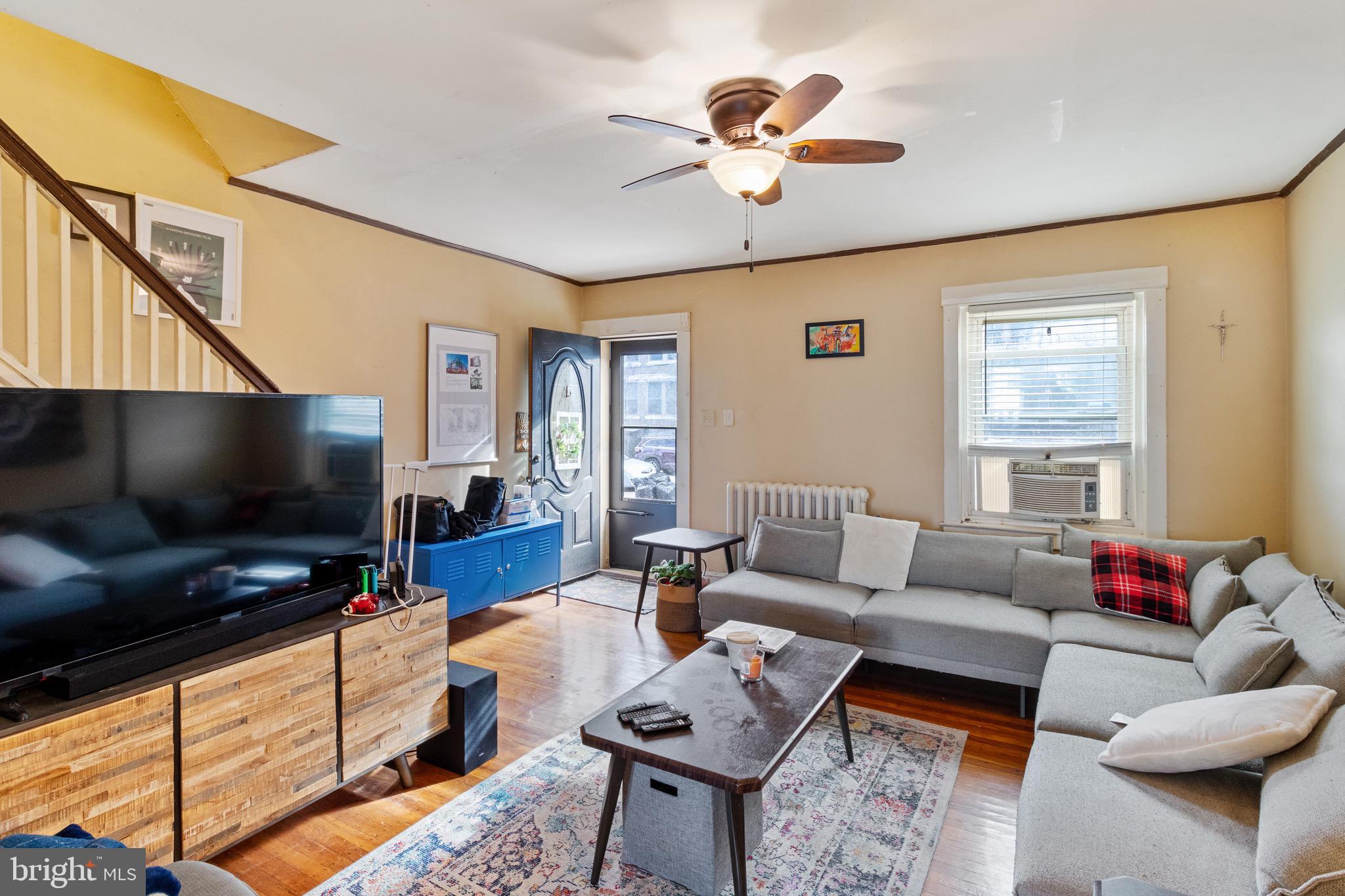 816 Kenmore Road Philadelphia, PA 19151 - Photo 2 of 30 Gallery Image 2