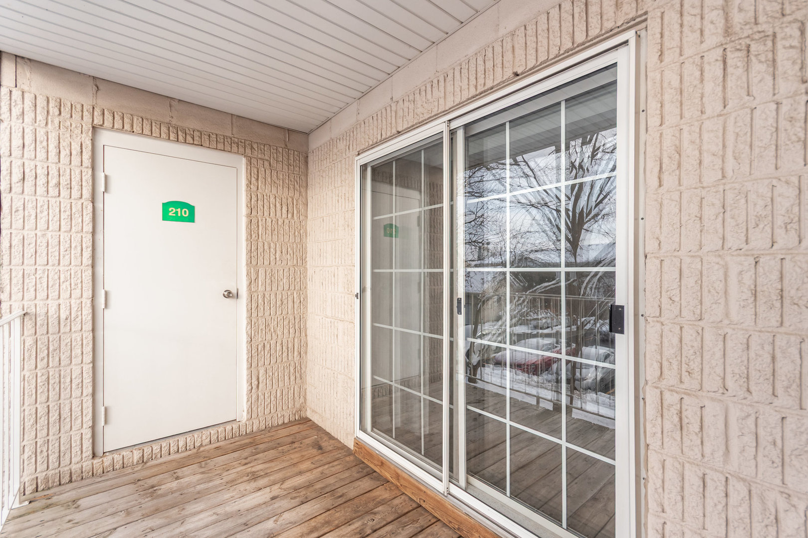 734 North Gary Avenue, Unit 210 Carol Stream, IL 60188 - Photo 12 of 18