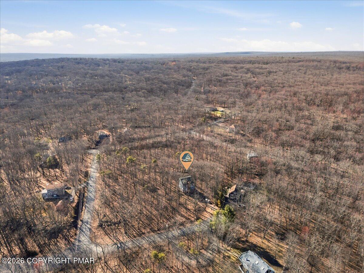 211 Geese Court Bushkill, PA 18324 - Photo 33 of 35 Aerial