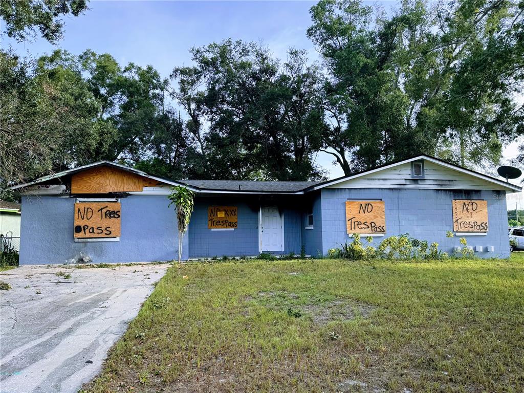 1629 Roger Babson Road Orlando, FL 32808 - Photo 1 of 1