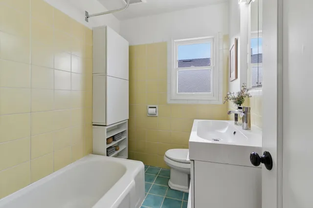 $749,000 | 381 Cherrywood Avenue, San Leandro, CA 94577