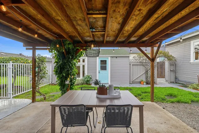 $749,000 | 381 Cherrywood Avenue, San Leandro, CA 94577