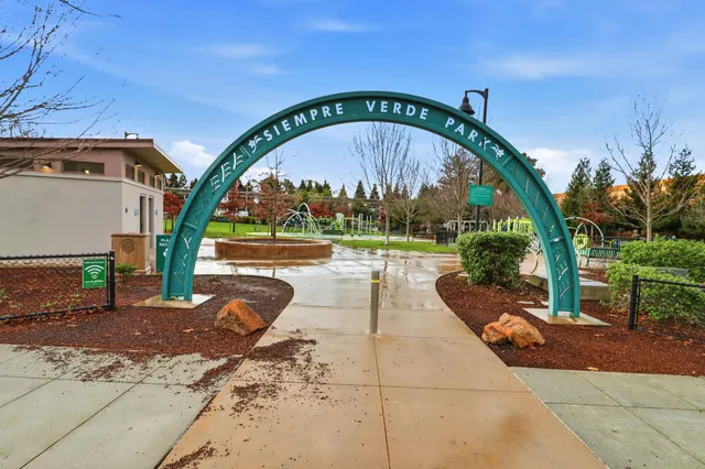 $749,000 | 381 Cherrywood Avenue, San Leandro, CA 94577