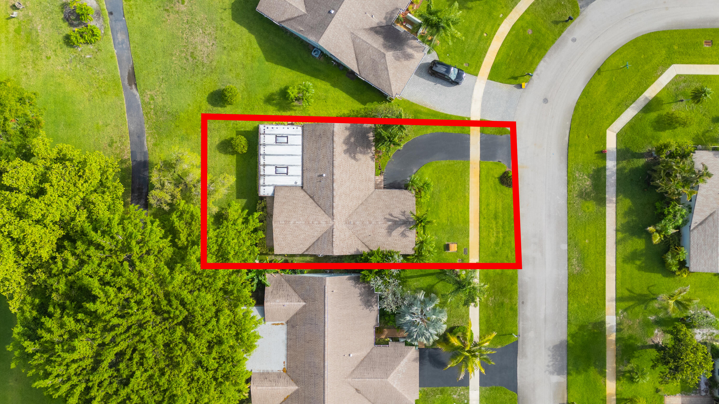 18051 104th Terrace South Boca Raton, FL 33498 - Photo 2 of 36 Quiet street