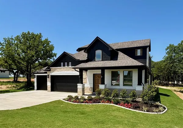 $524,535 | 135 Rj Smith Drive, Boyd, TX 76023