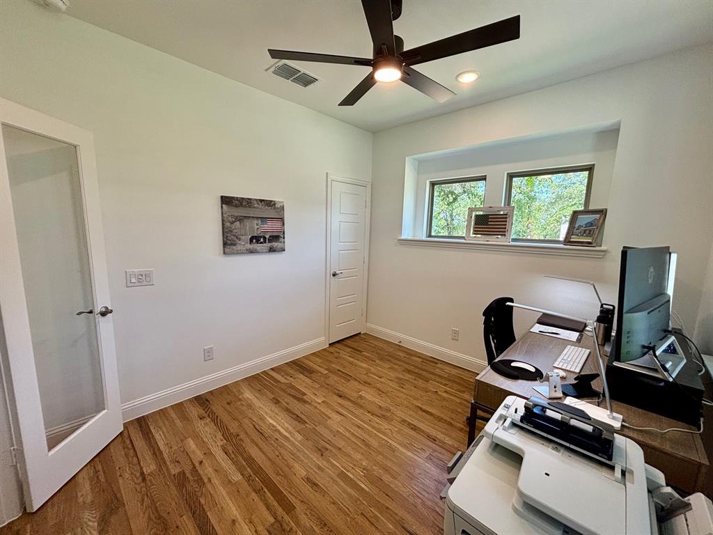 135 Rj Smith Drive Boyd, TX 76023 - Photo 4 of 10