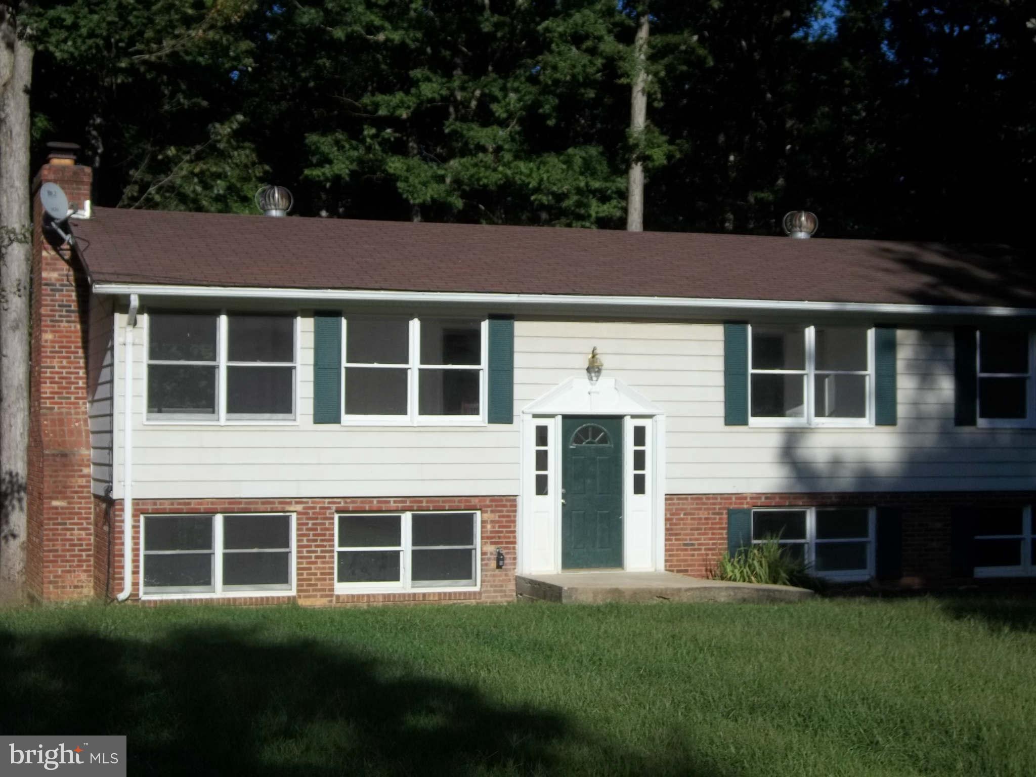 5082 Courtneys Corner Road Sumerduck, VA 22742 - Photo 1 of 15 Exterior (Front)