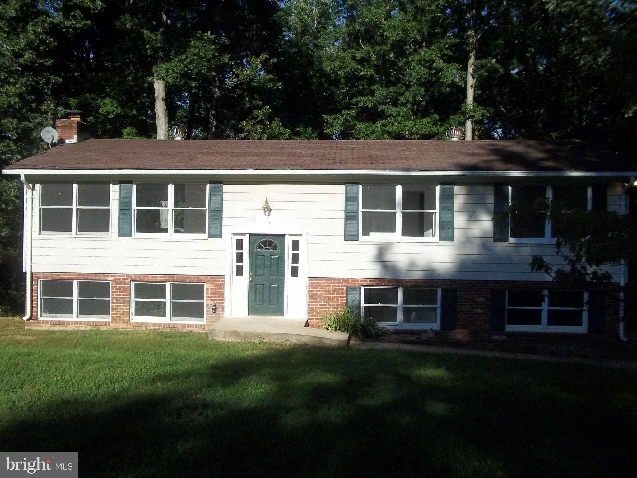5082 Courtneys Corner Road Sumerduck, VA 22742 - Photo 2 of 15 Exterior (Front)
