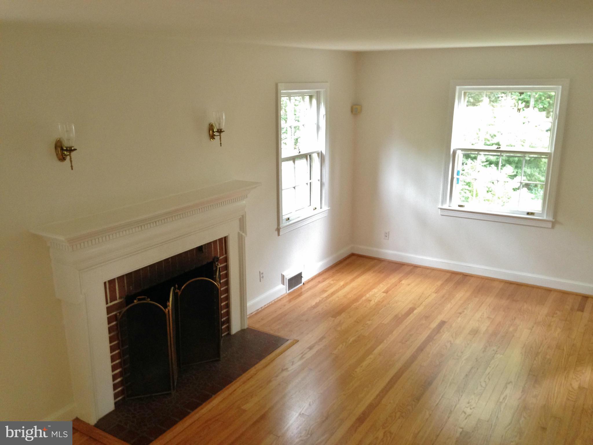 7210 Exeter Road Bethesda, MD 20814 - Photo 2 of 8 Living Room