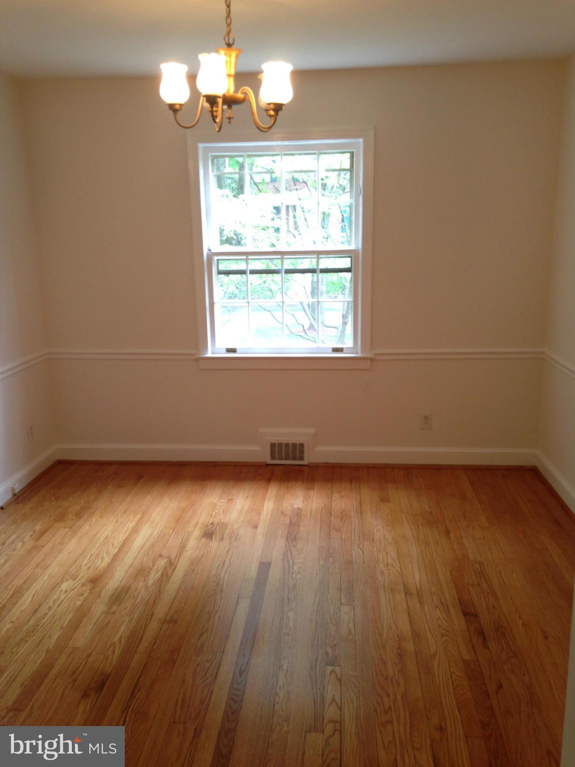 7210 Exeter Road Bethesda, MD 20814 - Photo 3 of 8 Dining Room