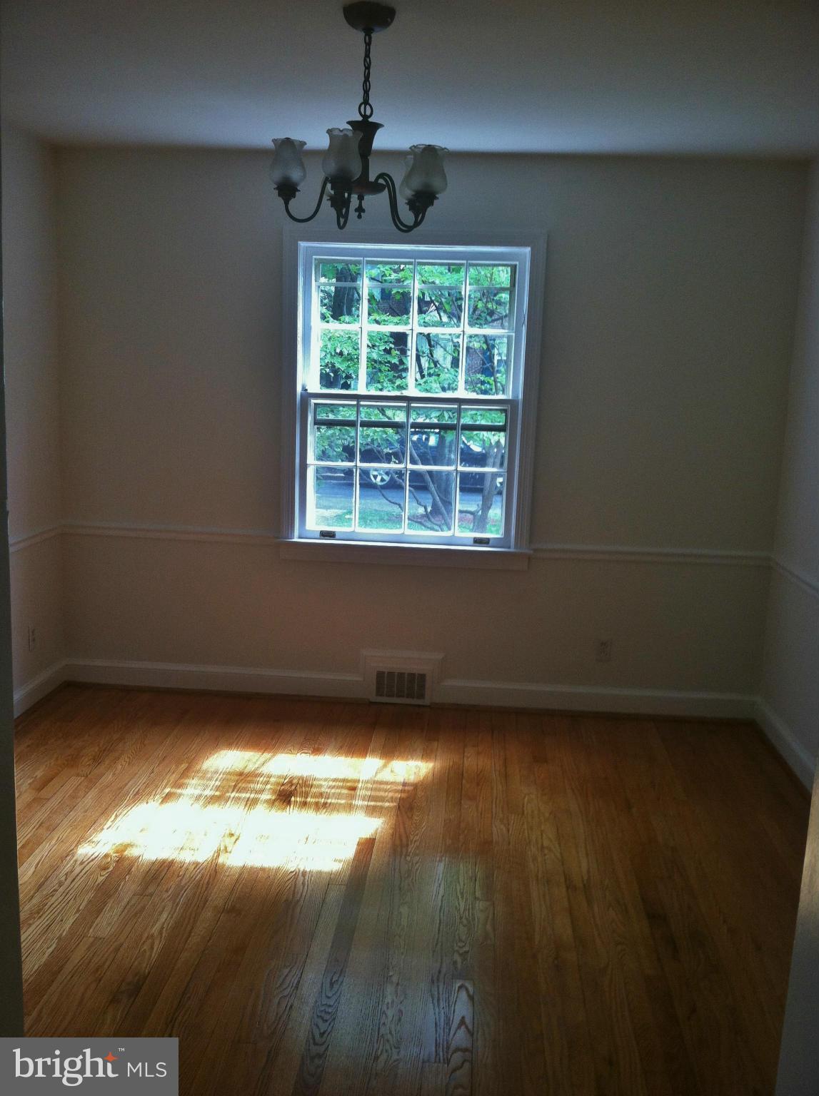 7210 Exeter Road Bethesda, MD 20814 - Photo 6 of 8 Bedroom