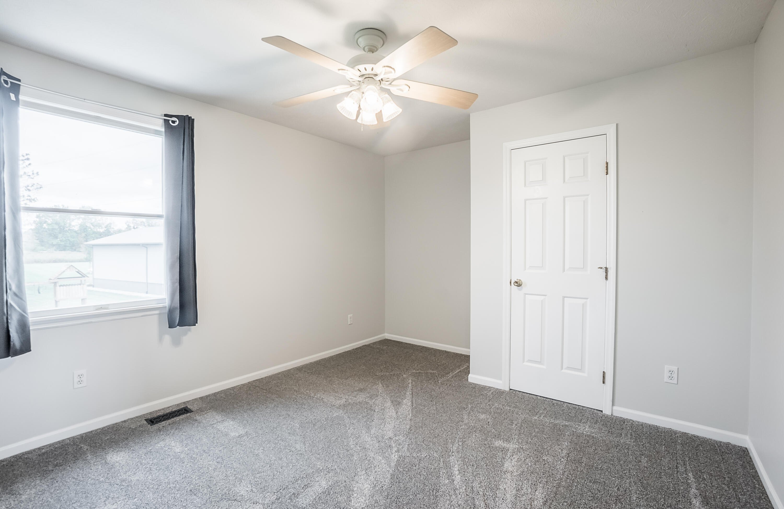6535 North Kimmel Road Clayton, OH 45315 - Photo 24 of 43