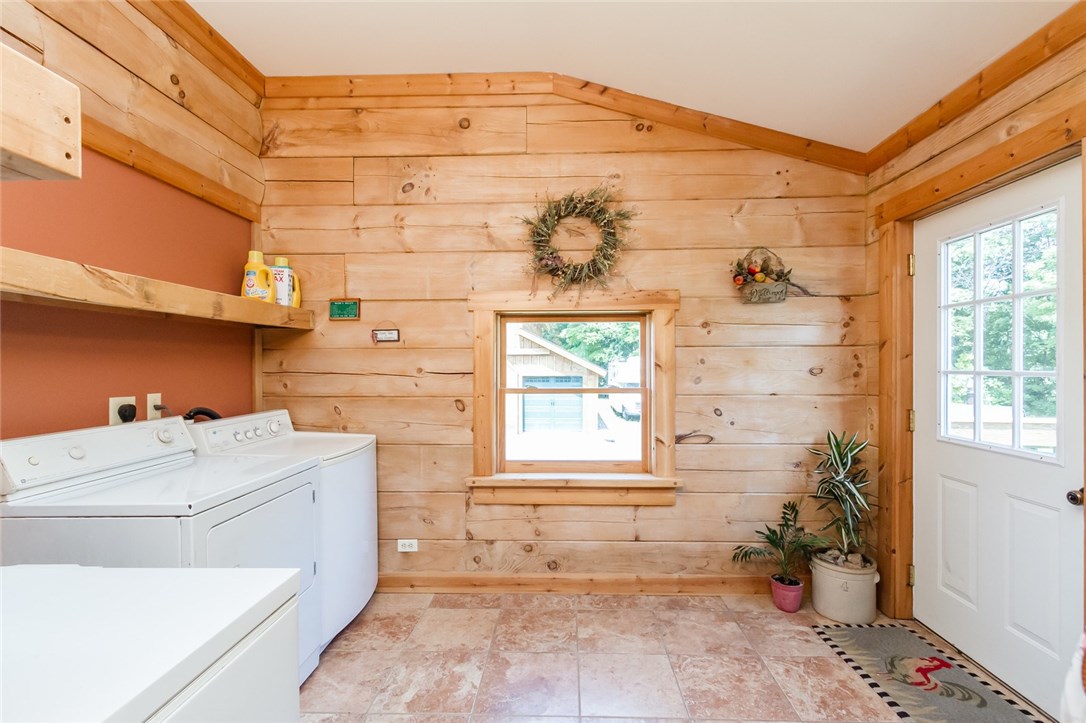 7244 Lakeside Road Ontario, NY 14519 - Photo 22 of 36