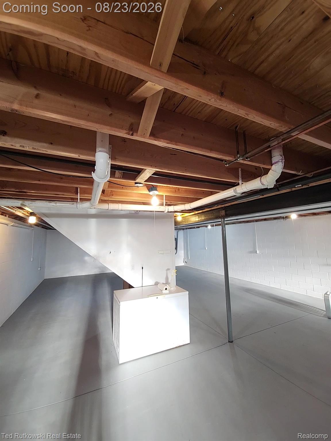 12350 Masters Road Memphis, MI 48041 - Photo 40 of 45 All plumbing lines & drains are supported by plastic brackets to 2 x 10 floor joist.