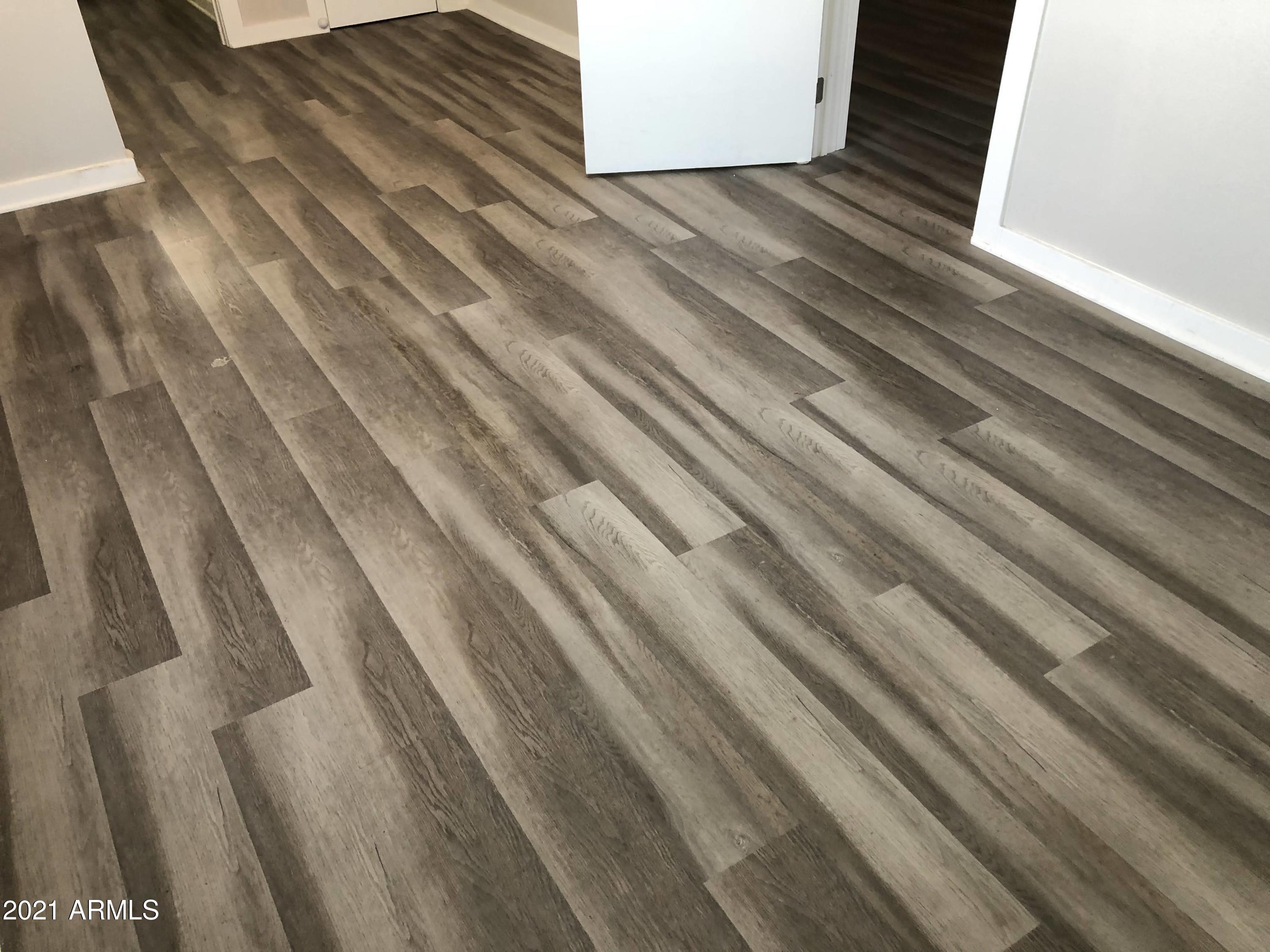 4133 North Longview Avenue, Unit 2 Phoenix, AZ 85014 - Photo 12 of 20 IMG_9256