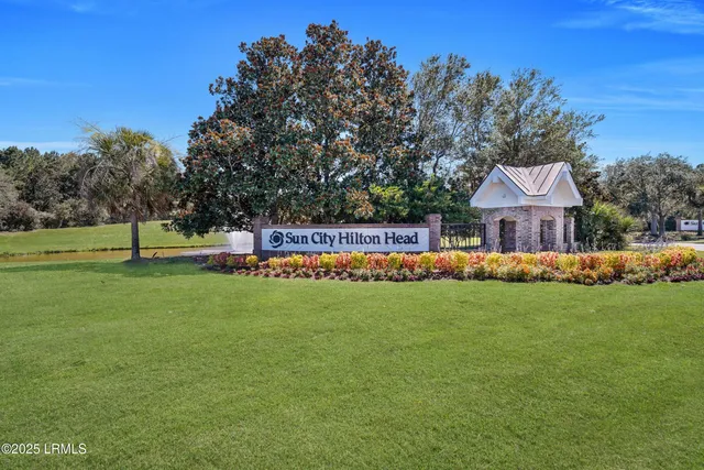 $649,000 | 20 Fenwick Drive, Bluffton, SC 29909